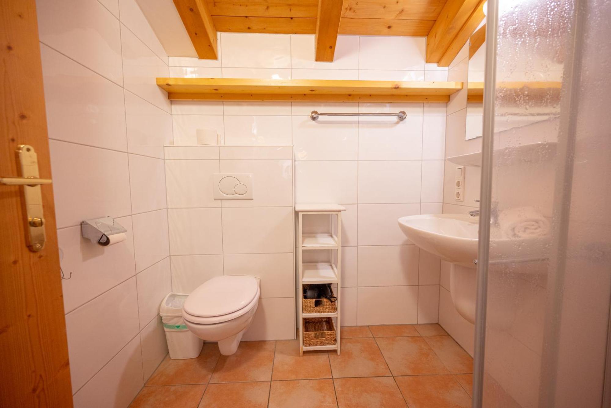קפרון All Seasons Lodge By All In One Apartments מראה חיצוני תמונה