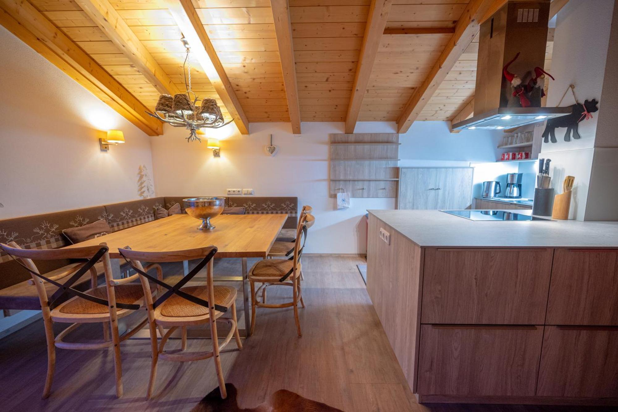 קפרון All Seasons Lodge By All In One Apartments מראה חיצוני תמונה